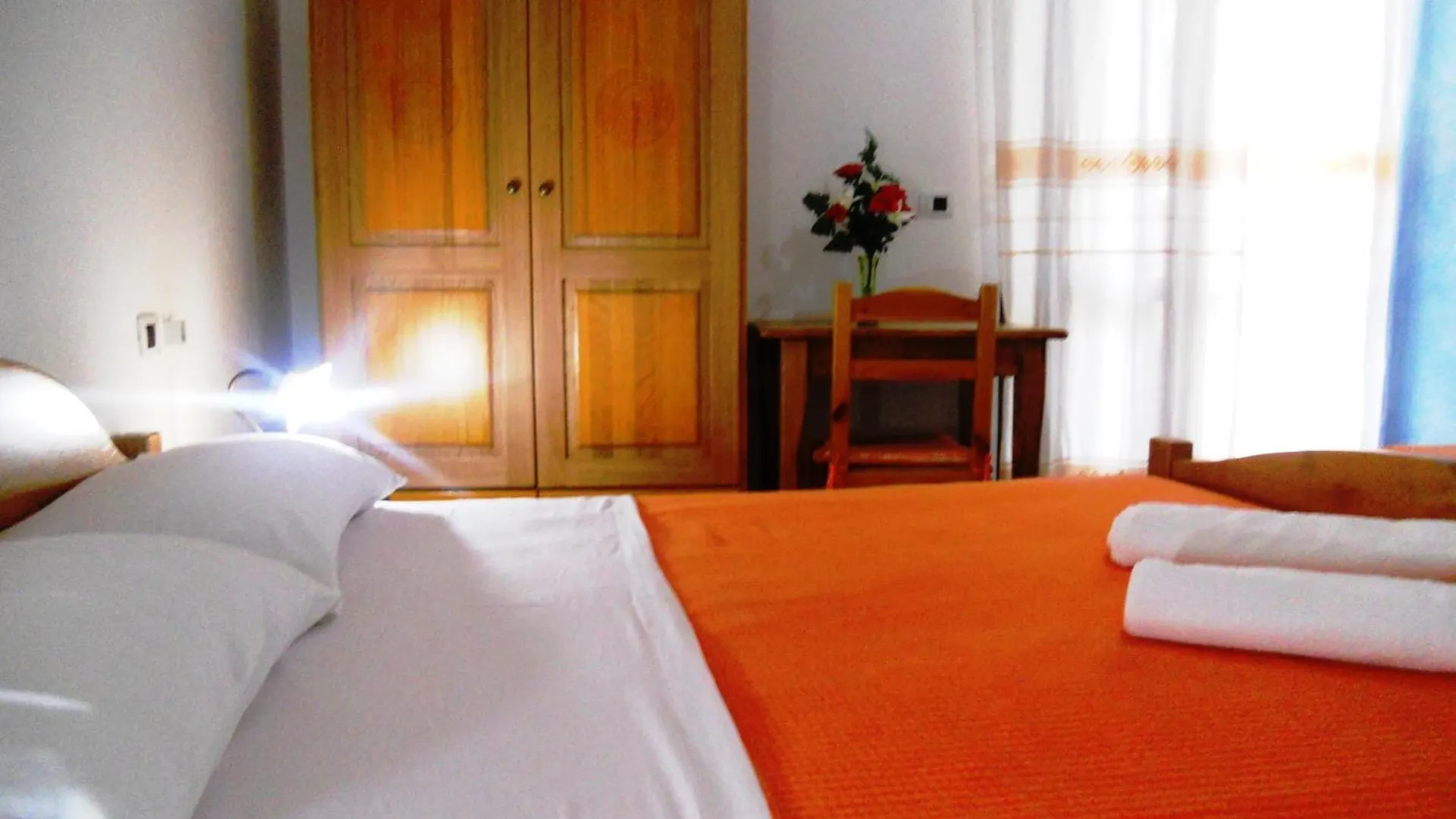 Arena Bianca Bed and Breakfast La Caletta 0*,