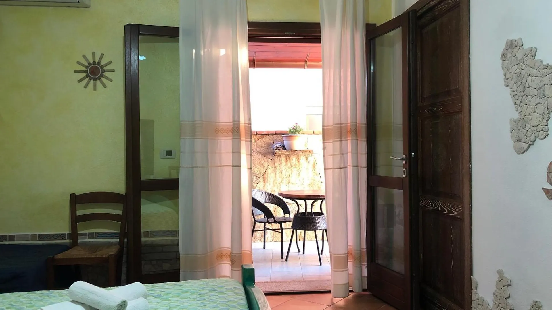 Bed & Breakfast Arena Bianca Bed and Breakfast La Caletta
