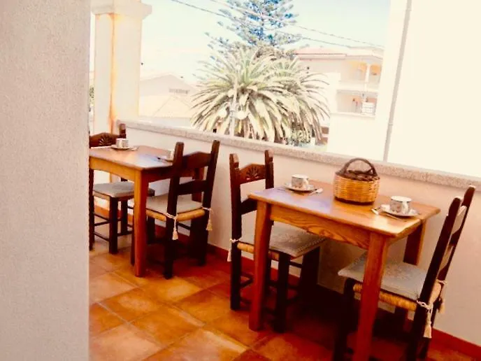 Arena Bianca Bed and Breakfast La Caletta 0*,  Italia